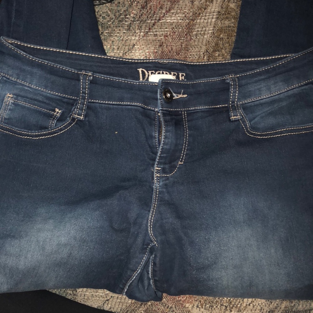 Skinny jeans